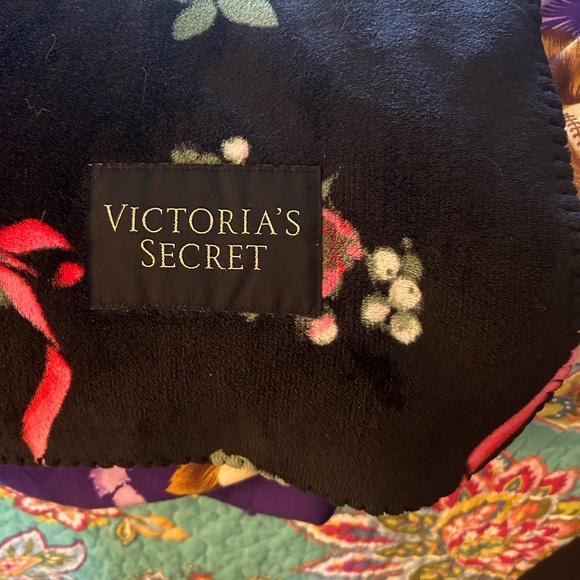 Victorias Secret Throw Blanket - Picture 3 of 6